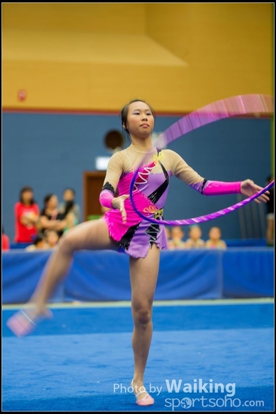 2016-04-24 Gymnastics - Hoop 0422