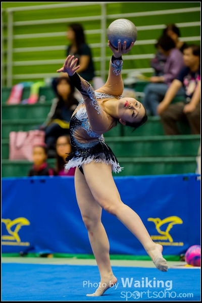 2016-04-24 Gymnastics - Ball 0009