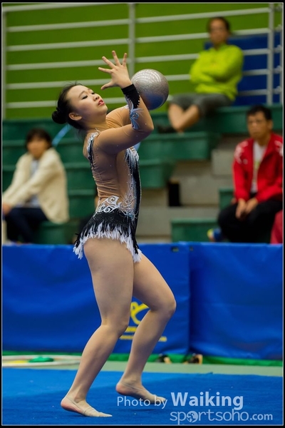 2016-04-24 Gymnastics - Ball 0010