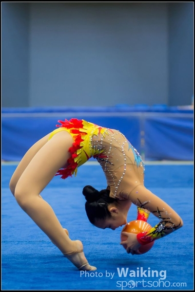 2016-04-24 Gymnastics - Ball 0053