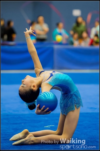 2016-04-24 Gymnastics - Ball 0072