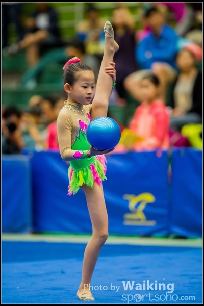 2016-04-24 Gymnastics - Ball 0075