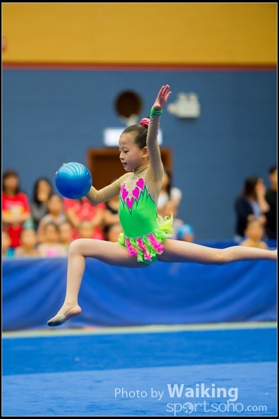 2016-04-24 Gymnastics - Ball 0076