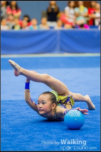 2016-04-24 Gymnastics - Ball 0079