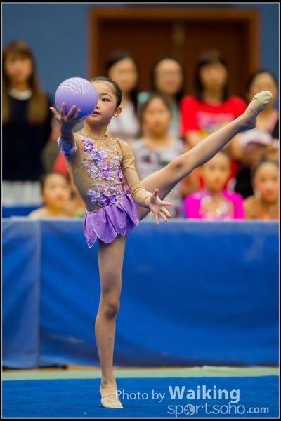 2016-04-24 Gymnastics - Ball 0086