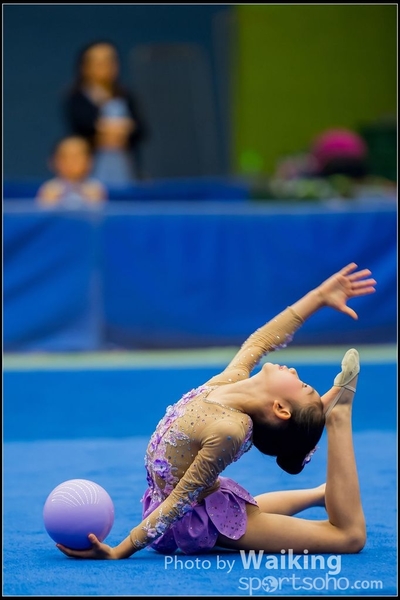 2016-04-24 Gymnastics - Ball 0088