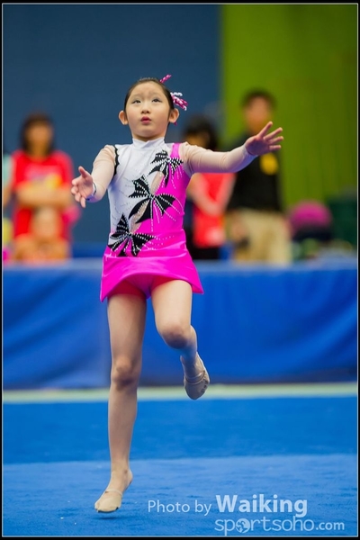 2016-04-24 Gymnastics - Ball 0099