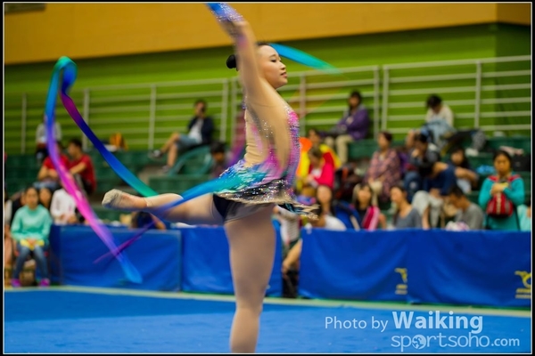 2016-04-24 Gymnastics - Ribbon 0034