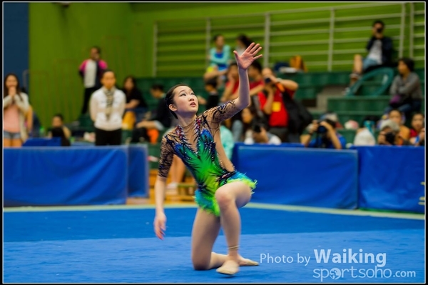 2016-04-24 Gymnastics - Ribbon 0056