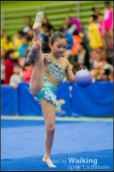 2016-04-24 Gymnastics - Ball 0135