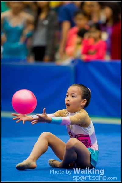 2016-04-24 Gymnastics - Ball 0138