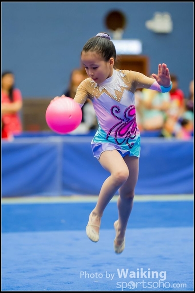 2016-04-24 Gymnastics - Ball 0139