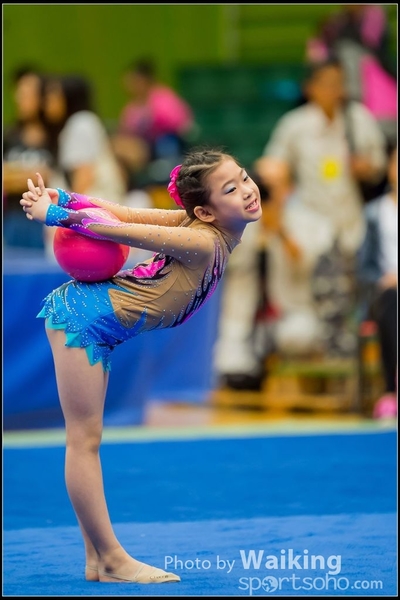 2016-04-24 Gymnastics - Ball 0142
