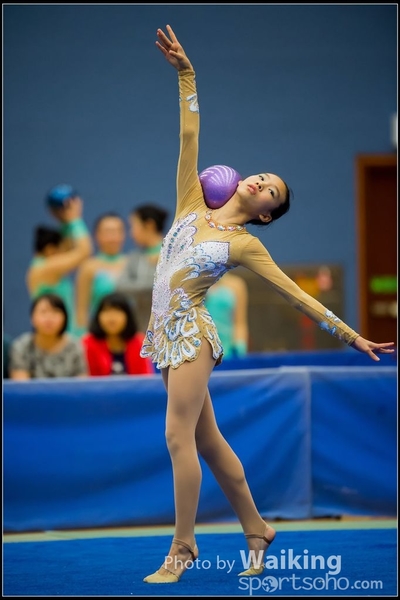 2016-04-24 Gymnastics - Ball 0181