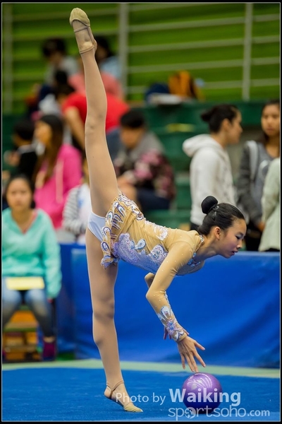 2016-04-24 Gymnastics - Ball 0184