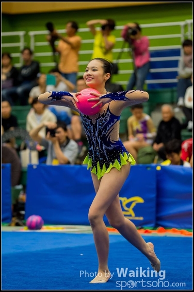 2016-04-24 Gymnastics - Ball 0199