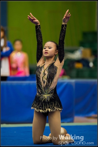 2016-04-24 Gymnastics - Ball 0210