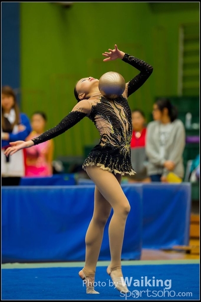 2016-04-24 Gymnastics - Ball 0214