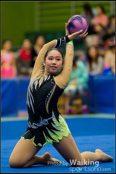2016-04-24 Gymnastics - Ball 0216