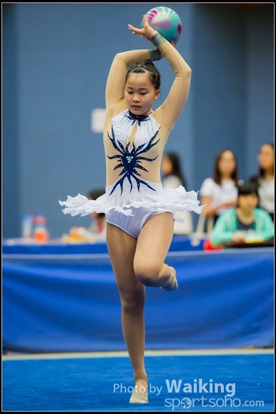 2016-04-24 Gymnastics - Ball 0250
