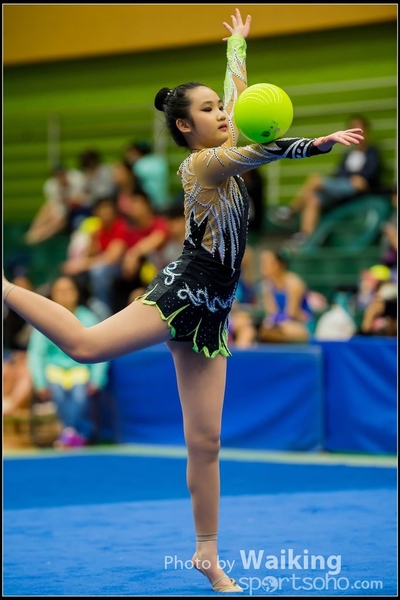 2016-04-24 Gymnastics - Ball 0261