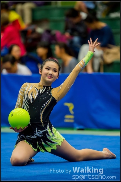 2016-04-24 Gymnastics - Ball 0265