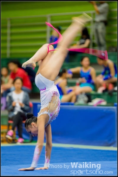 2016-04-24 Gymnastics - Rope 0122