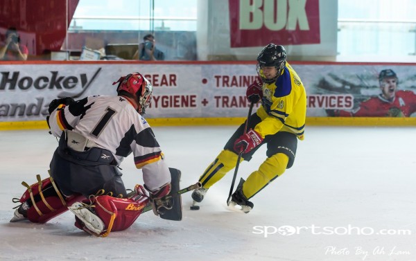 Mega Ice Hockey 5s (44)