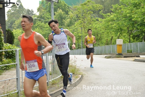 Raymond Leung 33