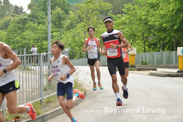 Raymond Leung 711