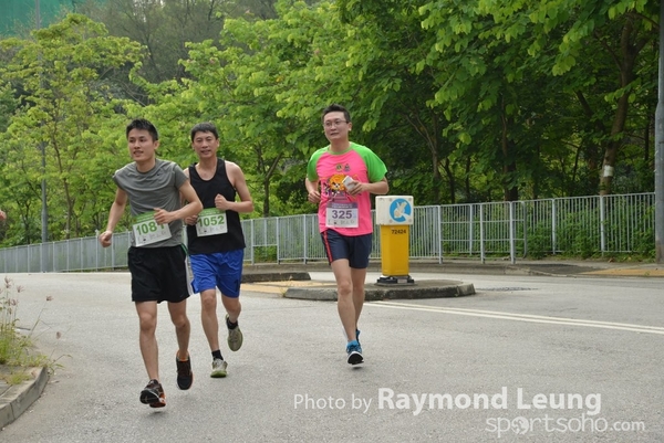 Raymond Leung 825