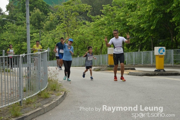 Raymond Leung 869