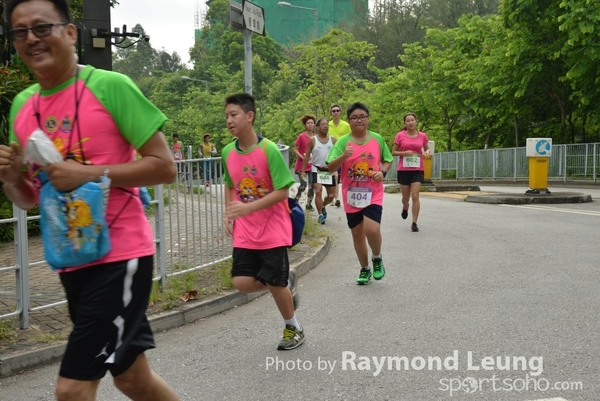 Raymond Leung 896