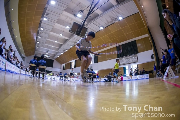 Skipping_033