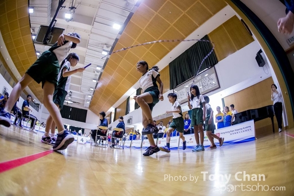 Skipping_175