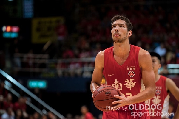 Basketball (52)
