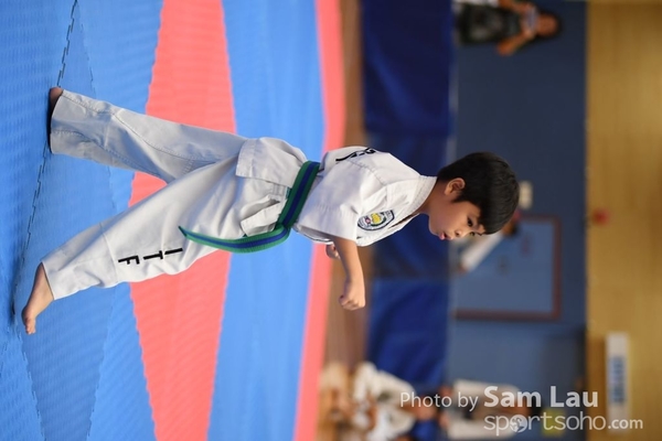 SAM_7050