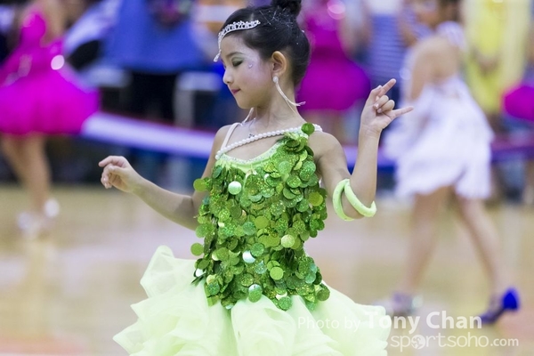 Dance-098