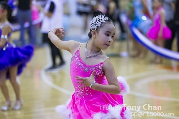 Dance-195