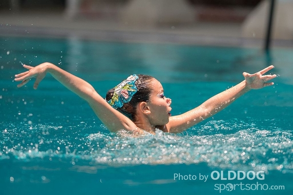 Synchronized (212)