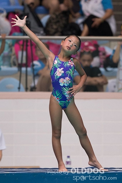 Synchronized (213)