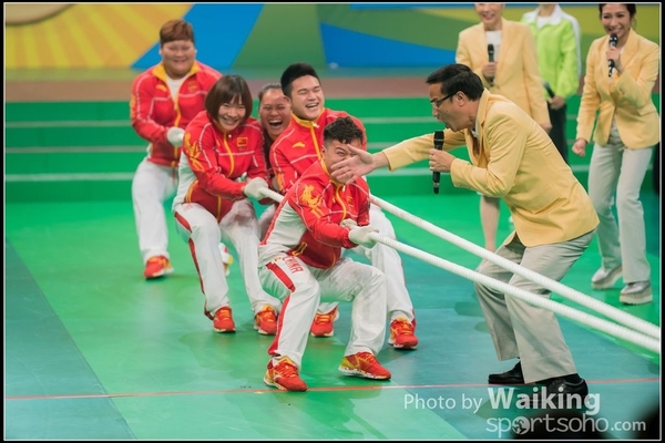 2016-08-28 China Olympus Team (pm) 0090