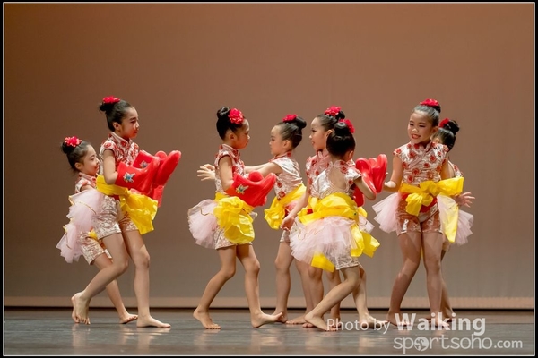 2016-10-01 Solo Dance (1st) 0023