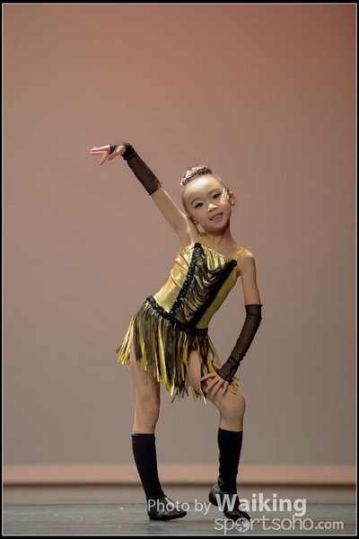 2016-10-01 Solo Dance (1st) 0052