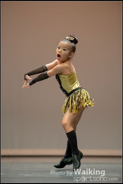 2016-10-01 Solo Dance (1st) 0053