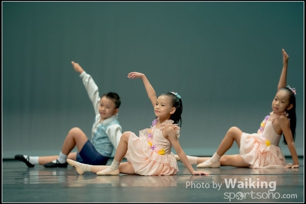 2016-10-01 Solo Dance (1st) 0057