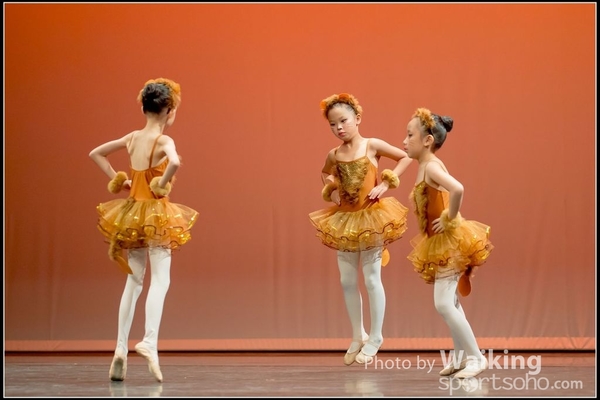 2016-10-01 Solo Dance (1st) 0137