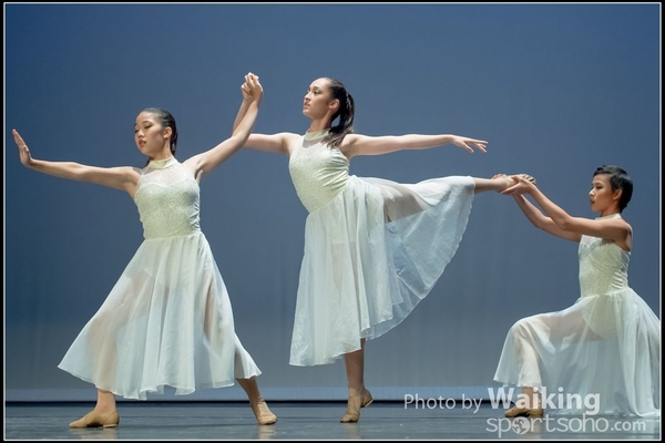 2016-10-01 Solo Dance (1st) 0335