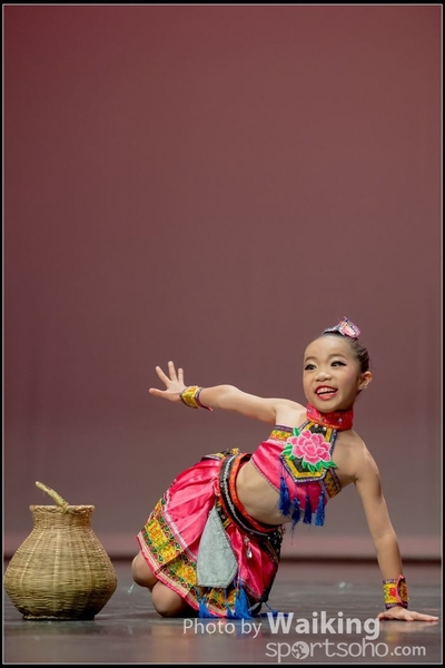 2016-10-01 Solo Dance (1st) 0572