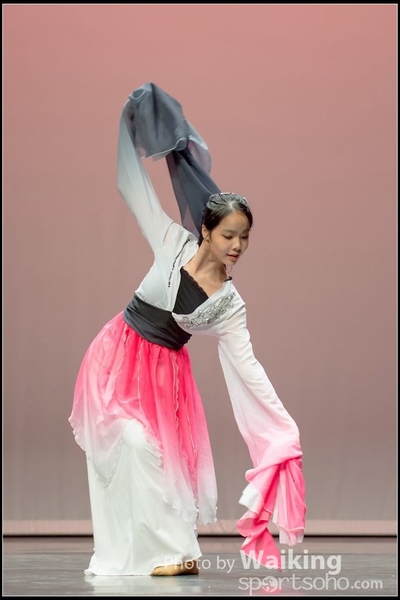 2016-10-01 Solo Dance (1st) 0670